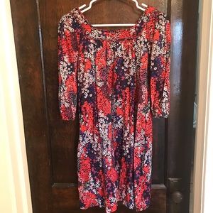 Floral print square neck dress with pockets!